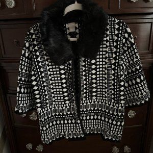 Chico's Black & White 3/4 Length Sleeve Jacket W/ Removable Fur Collar - Size 1